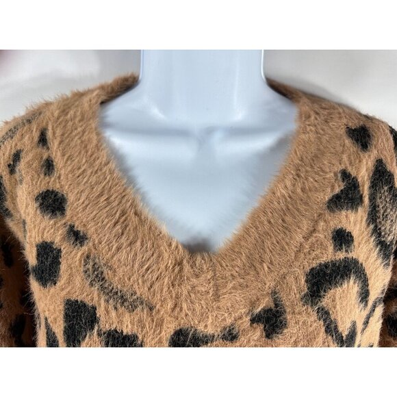 Womens Mystree Fuzzy Animal Cheetah Print Pullover Sweater Cozy Soft‎ Size Small - Picture 4 of 16